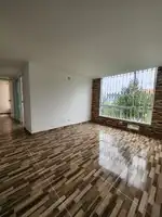 HERMOSO APARTAMENTO, PRIMER PISO
