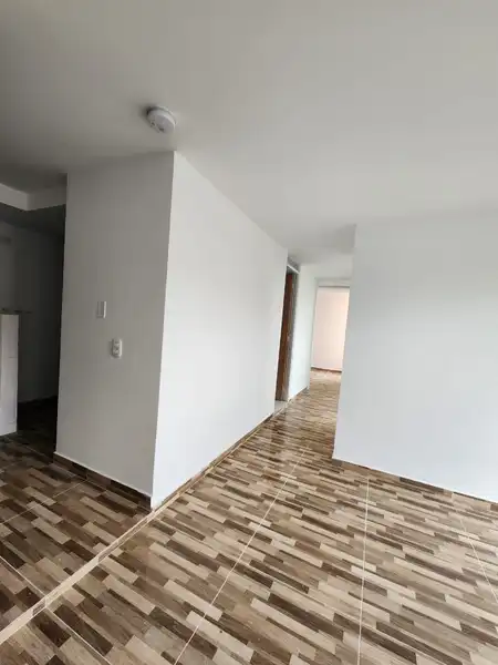 HERMOSO APARTAMENTO, PRIMER PISO